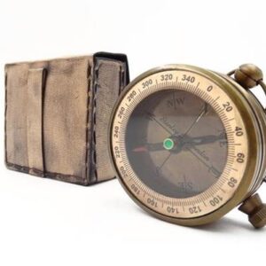 Brass retro compass in leather case - C0006