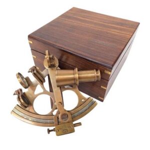 Large Exclusive Sextant in wooden box - NSH73/6
