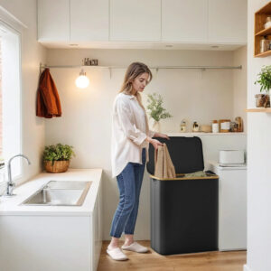 SONGMICS laundry basket 3 compartments, laundry collector with lid, 150 L