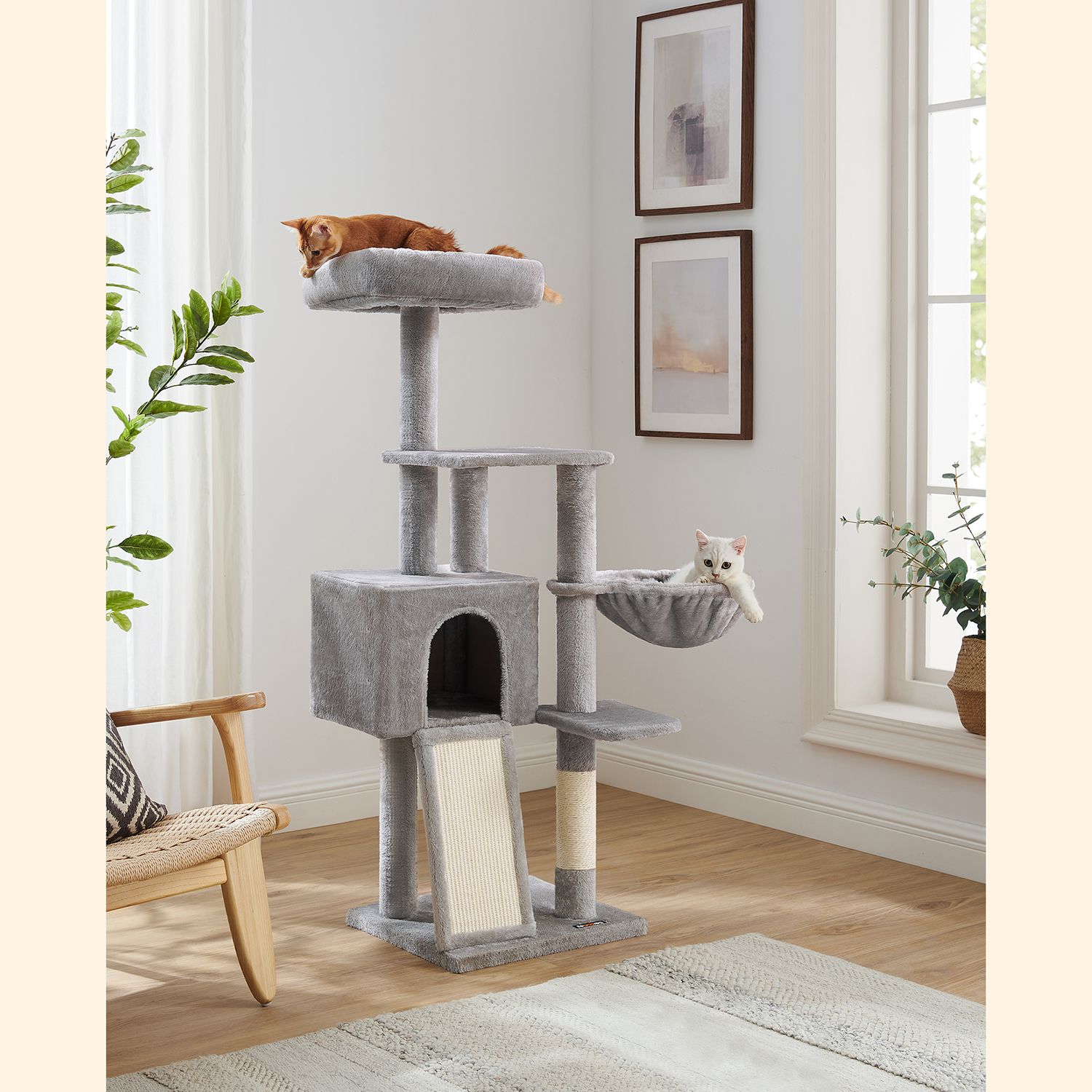 Feandrea Cat Scratching Post 135 cm with Cave - Image 3